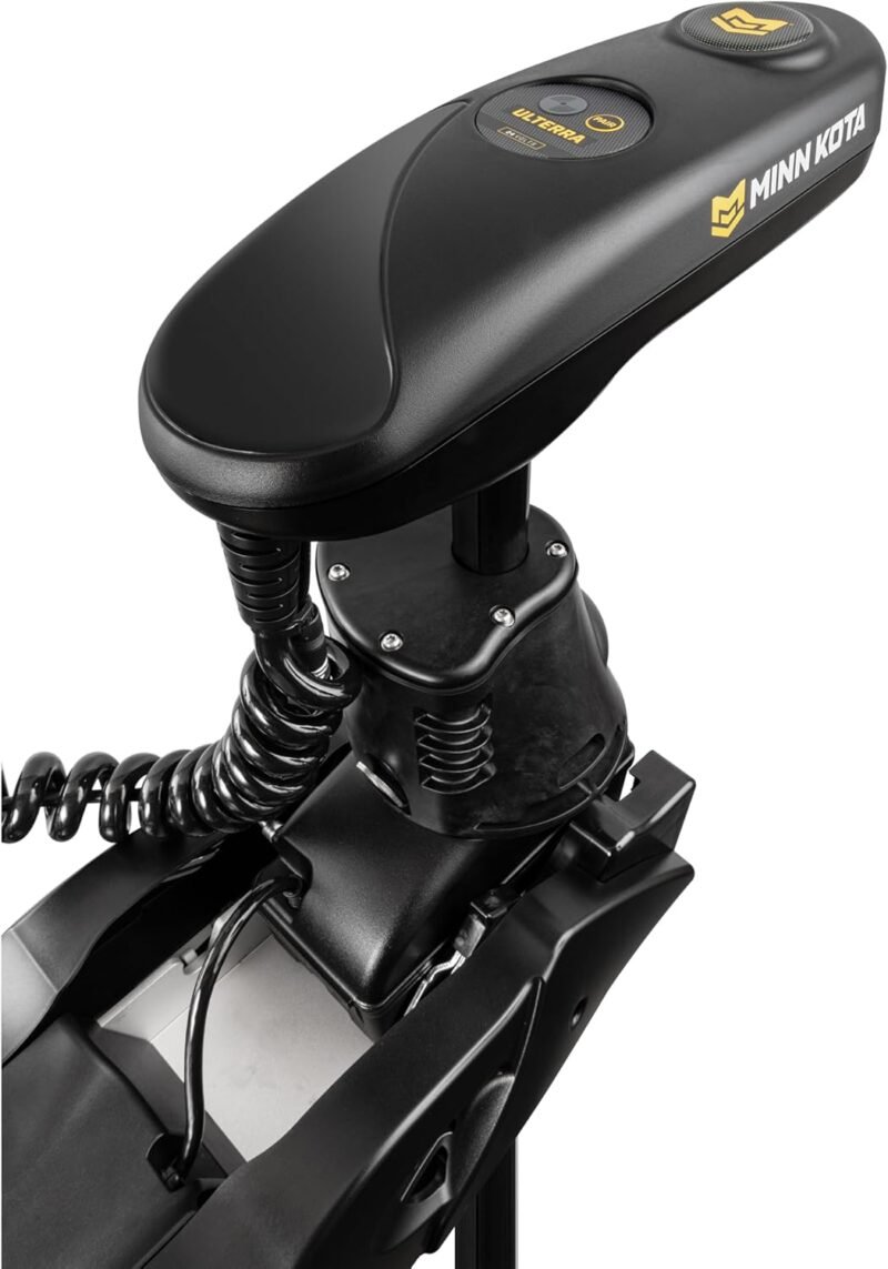 Minn Kota 1358975 Ulterra Bow-Mount Trolling Motor with Dual Spectrum Chirp Sonar, Wireless Remote, 80 Lb. Thrust, 45 in. Shaft, Freshwater - Image 3